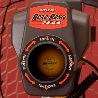 Настольный робот Donic NEWGY Robo-Pong 2040